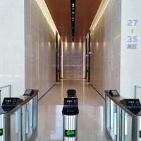 旺龍?zhí)菘谻BD大廈 智能派梯系統(tǒng) 訪客人臉二維碼梯控