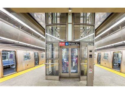 美國紐約地鐵站電梯工程預計提前完工