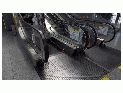 亮了！這個(gè)車站竟然給電梯“打點(diǎn)滴”