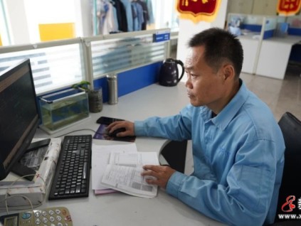 【奮斗者 正青春】楊鐵偉：做“再崛起”新征程上攻堅克難的奮斗者！