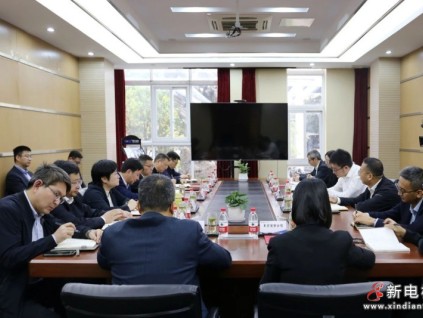 蘇州市吳江區(qū)區(qū)長(zhǎng)孫建江調(diào)研康力電梯