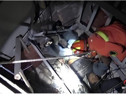 ?加裝電梯工程多次轉(zhuǎn)包工人受傷醫(yī)療費用由誰來承擔