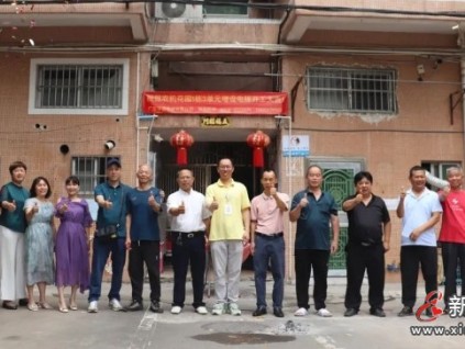 珠海市香洲區(qū)某小區(qū)建于98年 電梯加裝工程以實(shí)現(xiàn)“電梯全覆蓋”