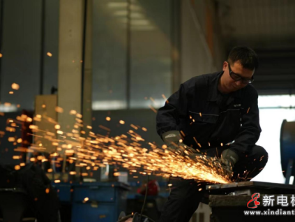 媒體看遠(yuǎn)大 | 制度賦能與人文關(guān)懷：遠(yuǎn)大集團(tuán)產(chǎn)業(yè)工人幸福感提升路徑的理論與實(shí)踐